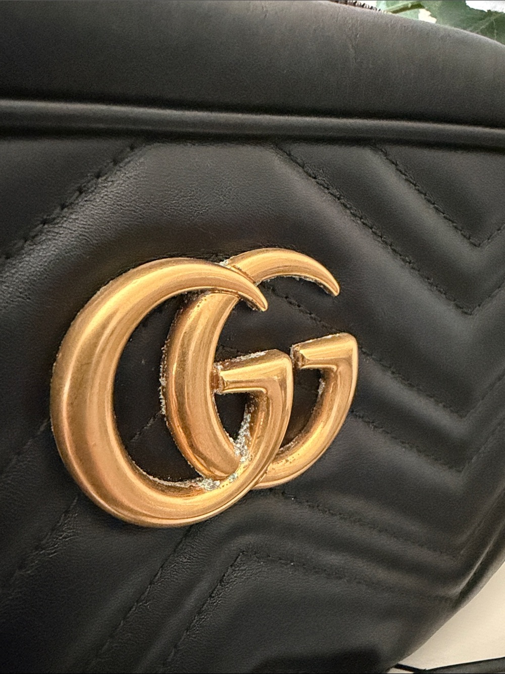Gucci Black GG Marmont Chevron Leather Crossbody Bag - Picture 14 of 14